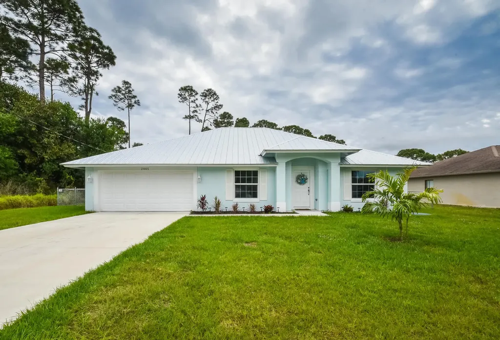 2865 SW Collings Drive Port St Lucie FL 34953