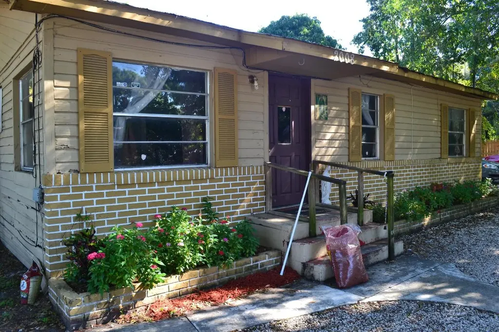 2008 Easter Avenue Fort Pierce FL 34950