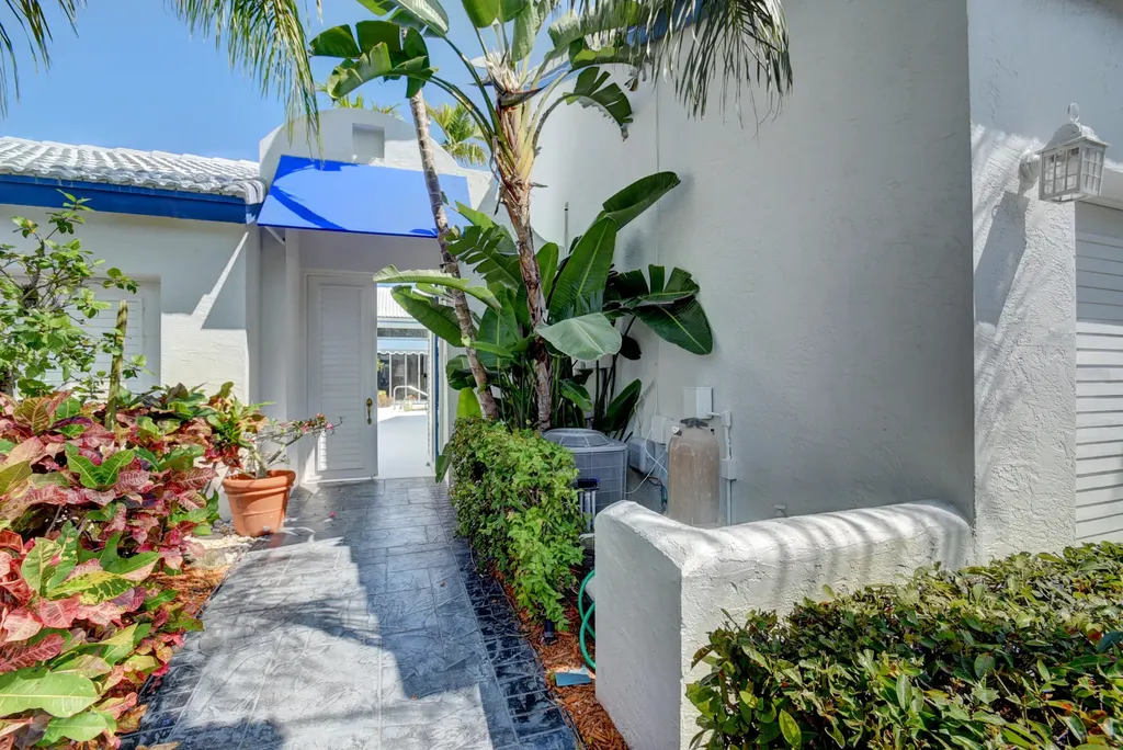 3695 Mykonos Court Boca Raton FL 33487