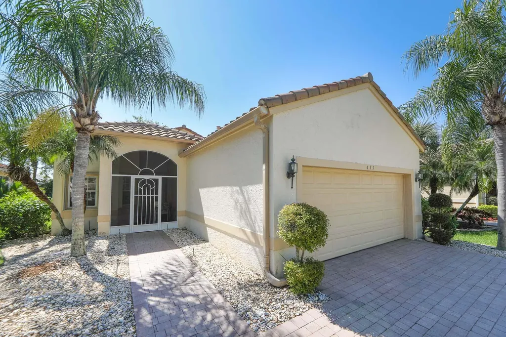 451 NW Lismore Lane Port St Lucie FL 34986