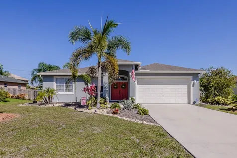 236 SW Milburn Circle Port St Lucie FL 34953