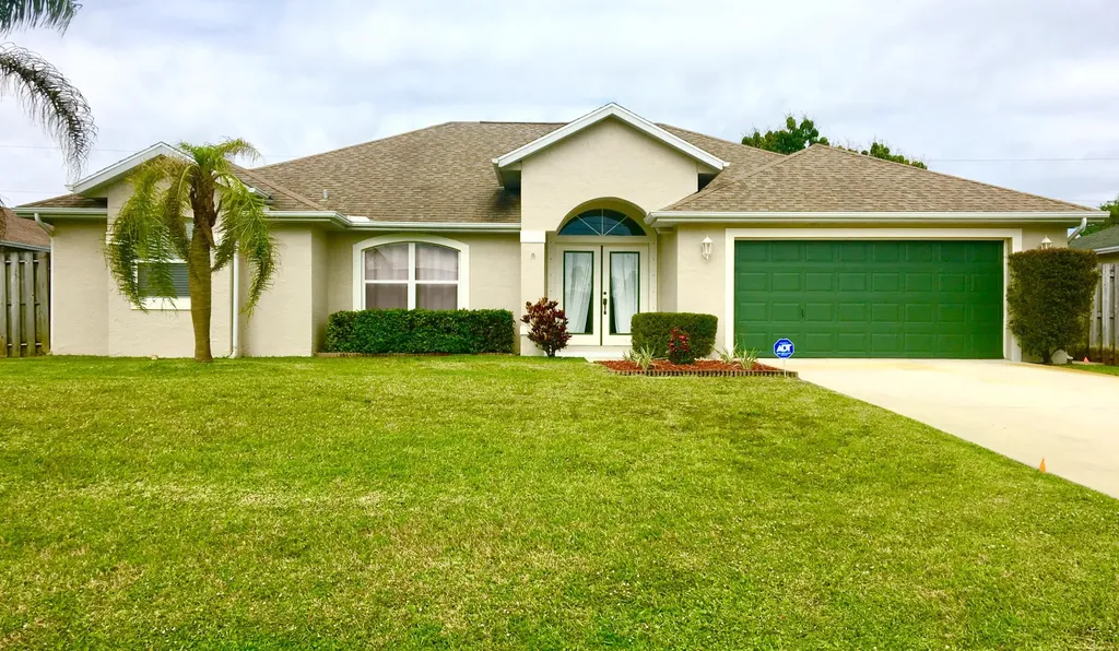 2350 SW Frisco Terrace Port St Lucie FL 34953