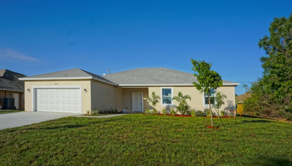 3682 SW Parsons Street Port St Lucie FL 34953