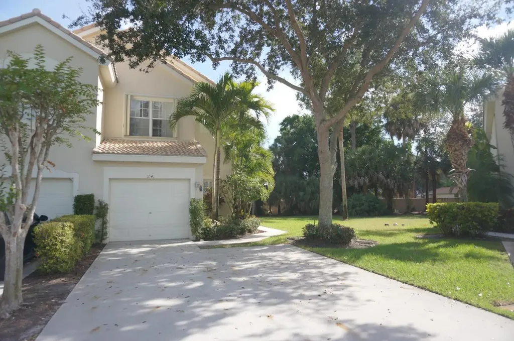 1041 Woodfield Road Greenacres FL 33415