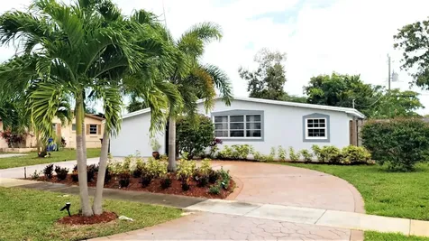 6850 Fillmore Street Hollywood FL 33024