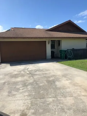 2401 SE Trail Avenue Port St Lucie FL 34952
