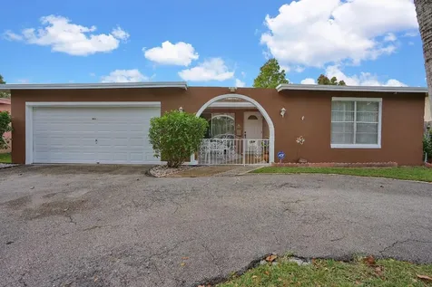 8600 Sunset Strip Sunrise FL 33322