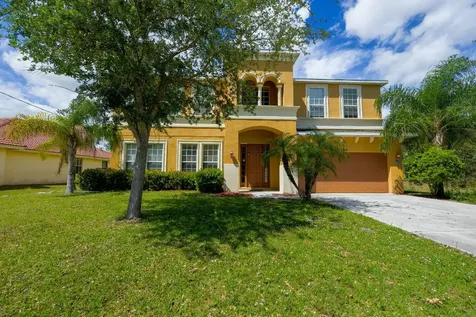 5386 NW Akbar Terrace Port St Lucie FL 34986