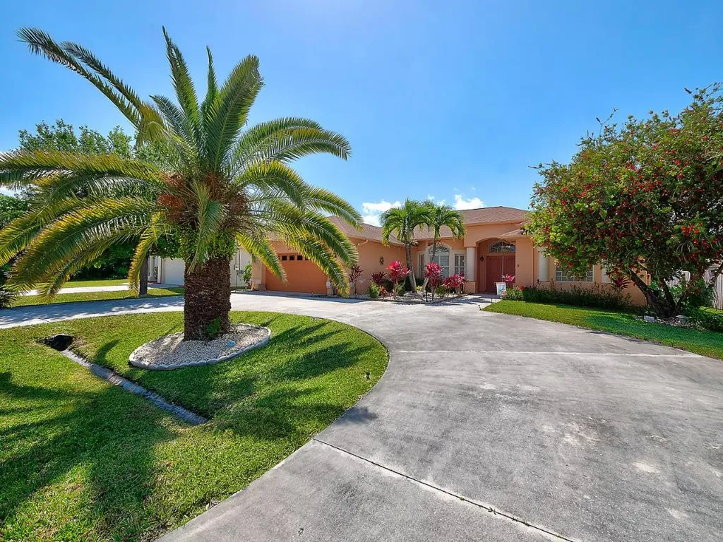 2458 SW Mercer Street Port St Lucie FL 34984