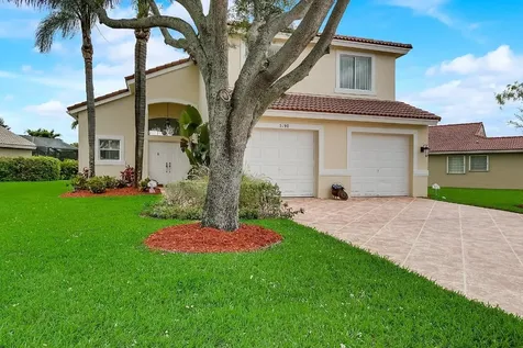 5190 Prairie Dunes Village Circle Lake Worth FL 33463