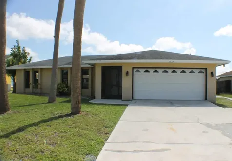 2125 SE Floresta Drive Port St Lucie FL 34984