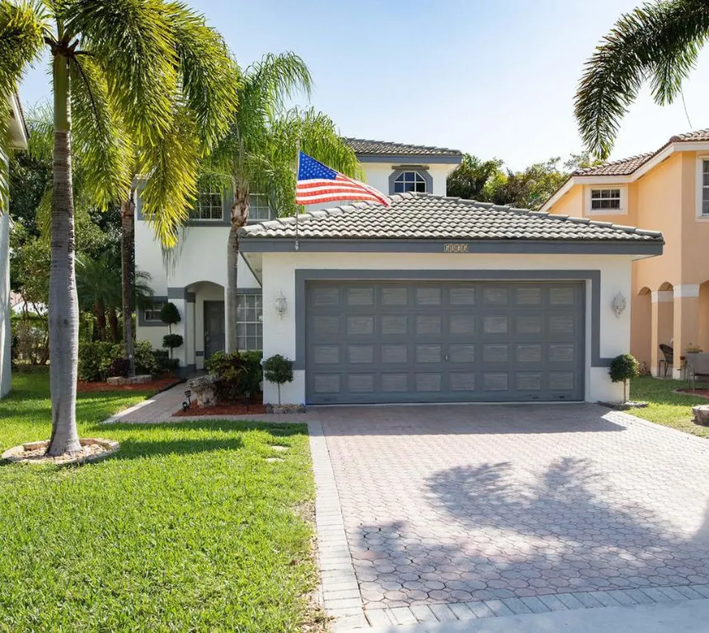 5375 NW 116th Avenue Coral Springs FL 33076