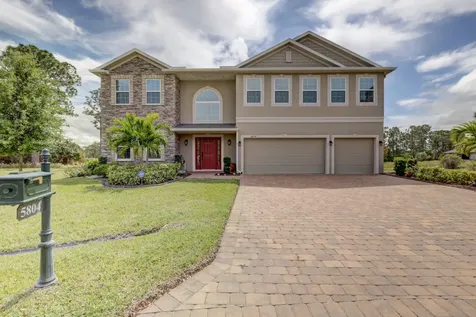 5804 NW Tree House Court Port St Lucie FL 34986
