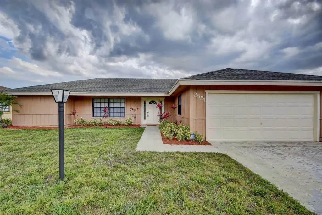 2551 Westchester Drive Riviera Beach FL 33407