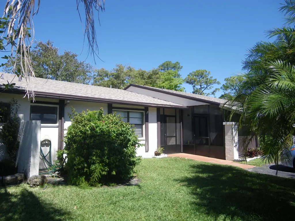 3 Mahoris Drive Royal Palm Beach FL 33411