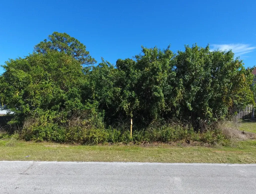 3671 SW Foremost Drive Port St Lucie FL 34953