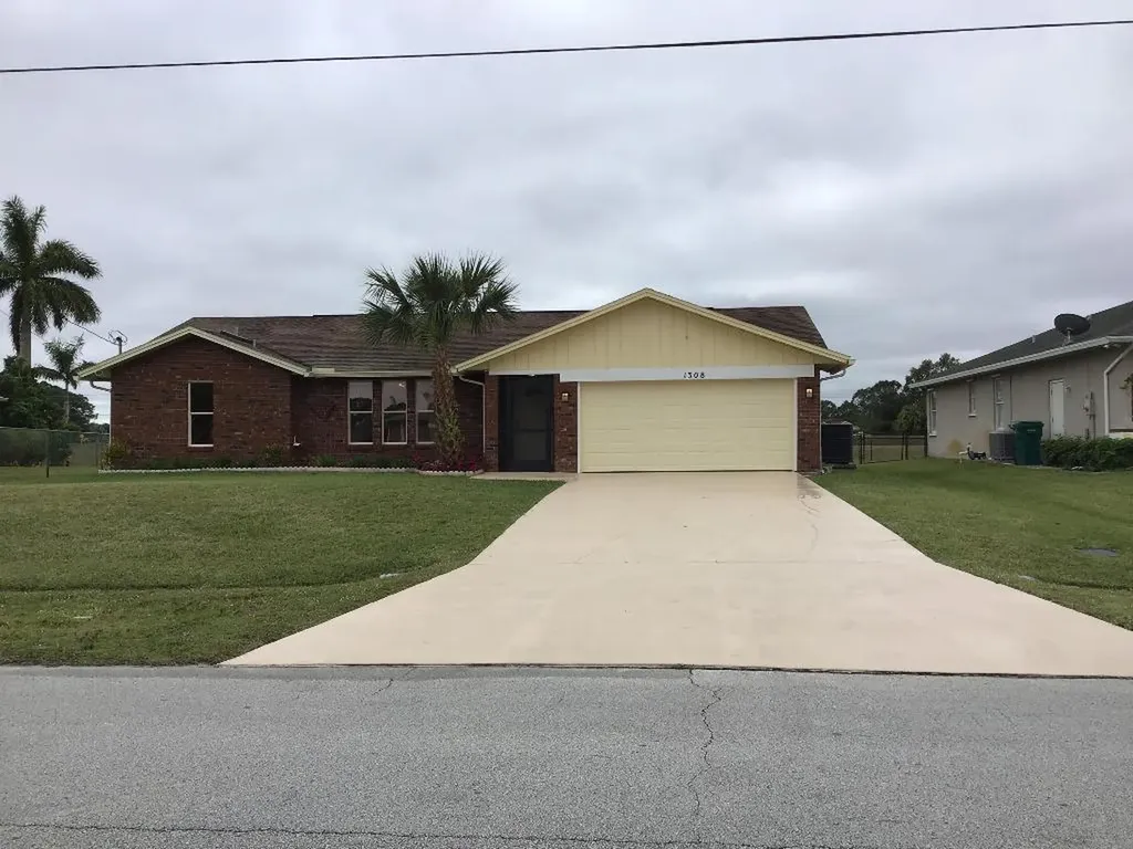 1308 SW Sultan Drive Port St Lucie FL 34953