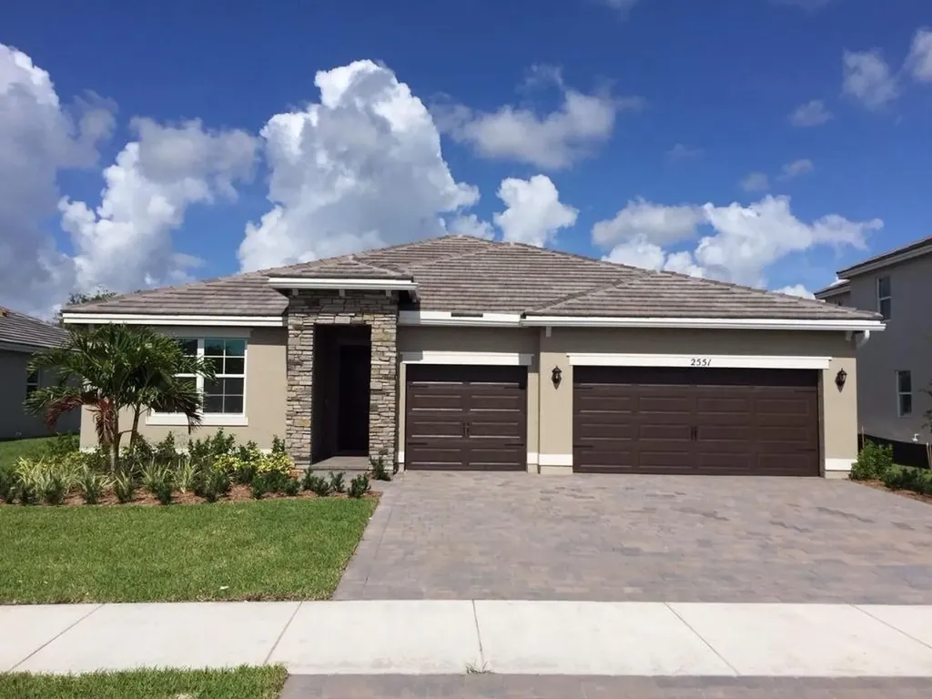 2551 SW Berry Park Circle Palm City FL 34990
