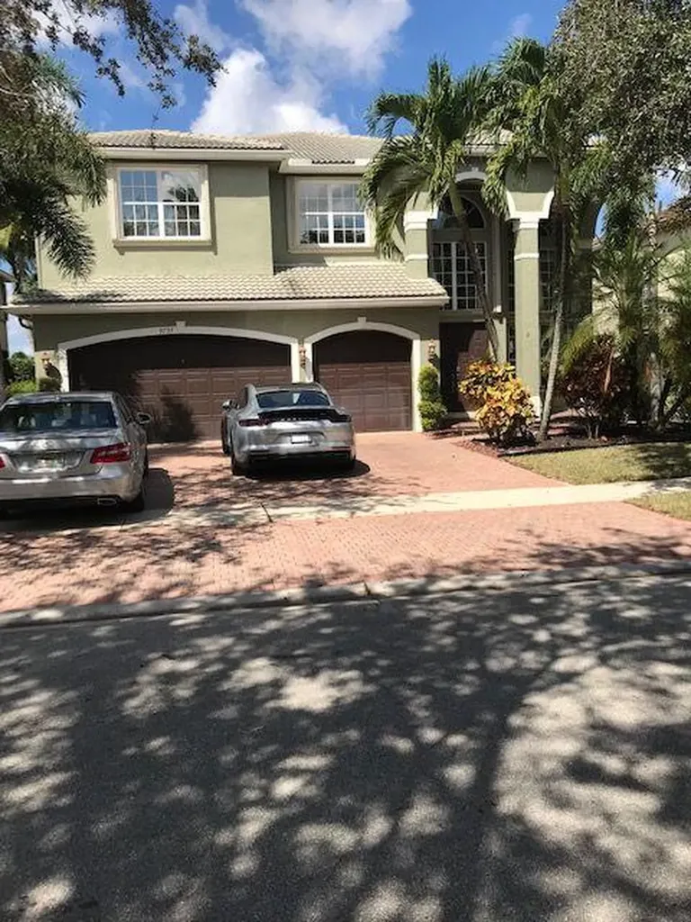 9757 Napoli Woods Lane Delray Beach FL 33446
