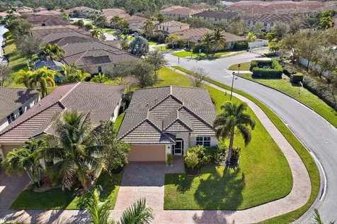 3260 SW Porpoise Circle Stuart FL 34997