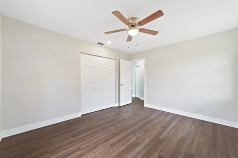 2124 SE Harlow Street Port St Lucie FL 34952
