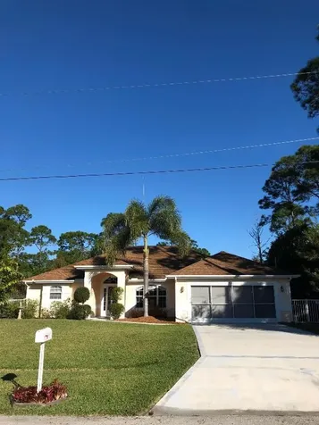 1521 SW Hextel Avenue Port St Lucie FL 34953