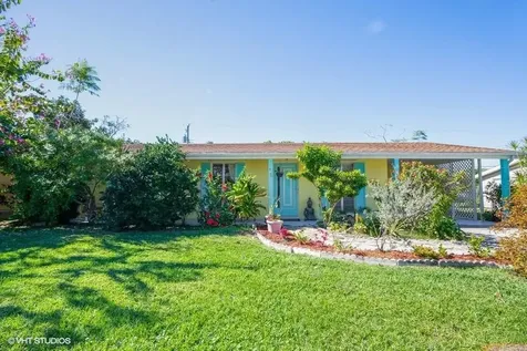 420 Coconut Avenue E Port St Lucie FL 34952