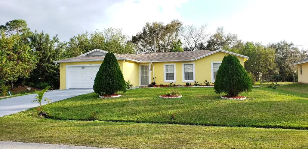 1278 SW Marmore Avenue Port St Lucie FL 34953