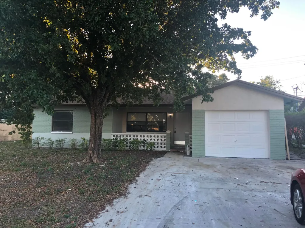 1865 NW 5th Way Pompano Beach FL 33060