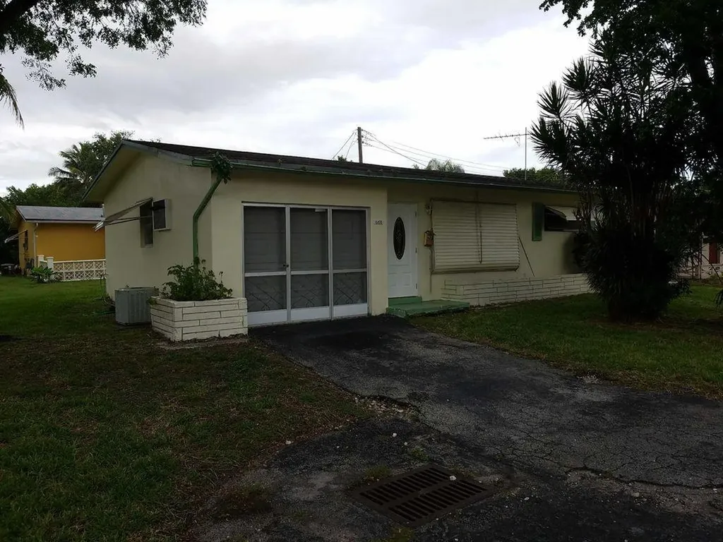 6891 NW 29th Court Sunrise FL 33313