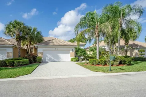 6915 Cairnwell Drive Boynton Beach FL 33472