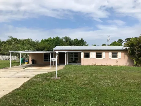 8002 Westmont Drive Fort Pierce FL 34951