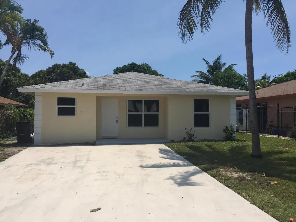 315 NW 2nd Avenue Delray Beach FL 33444