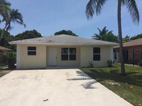 315 NW 2nd Avenue Delray Beach FL 33444