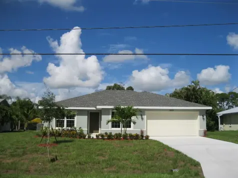 1922 SE Fallon Drive Port St Lucie FL 34983