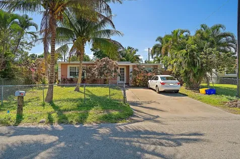 220 Mentone Road Boynton Beach FL 33435