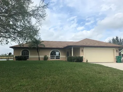 87 Sandalwood Drive Fort Pierce FL 34947
