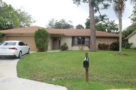 2350 NW 7th Court Delray Beach FL 33445