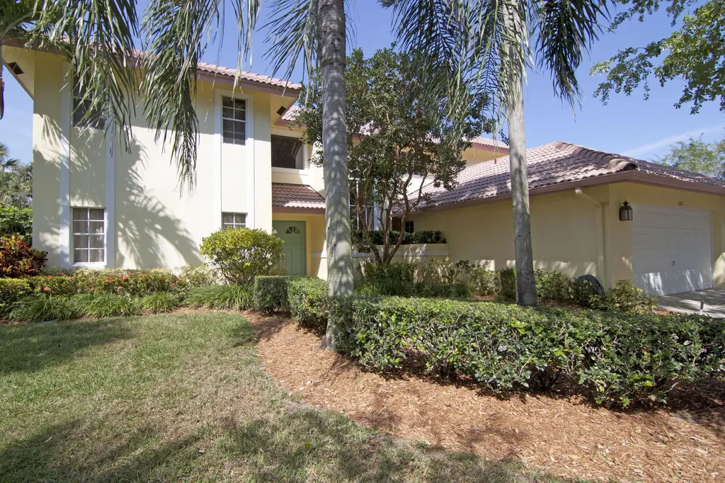 2883 Sabalwood Court Delray Beach FL 33445