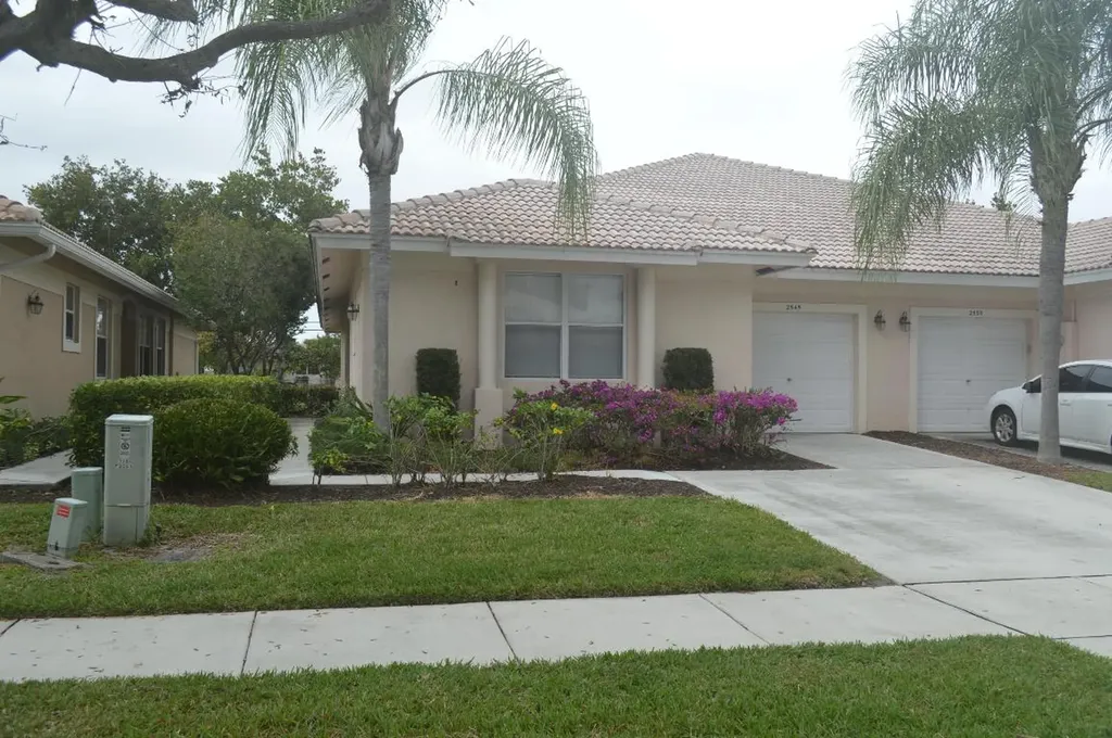2545 N Coral Trace Circle Delray Beach FL 33445
