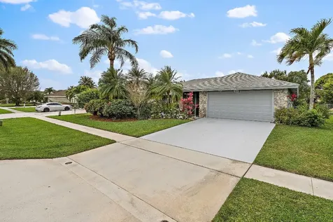 286 Las Palmas Street Royal Palm Beach FL 33411