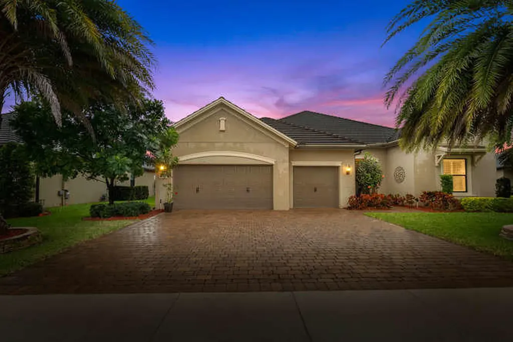 4049 Siena Circle Wellington FL 33414