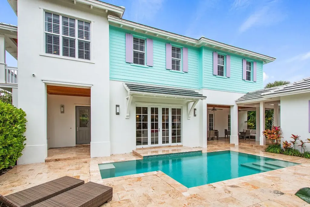 219 NW 12th Street Delray Beach FL 33444