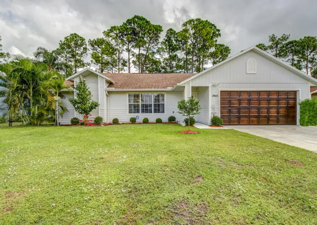2943 SW Collings Drive Port St Lucie FL 34953