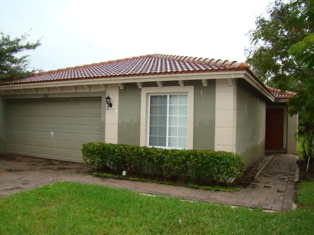 1920 SW Jamesport Drive Port St Lucie FL 34953