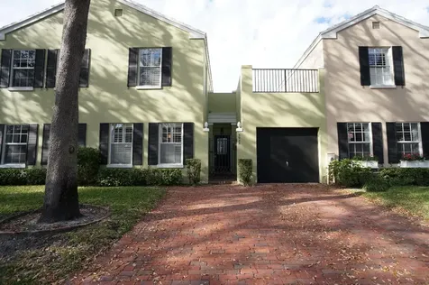 5943 Catesby Street Boca Raton FL 33433