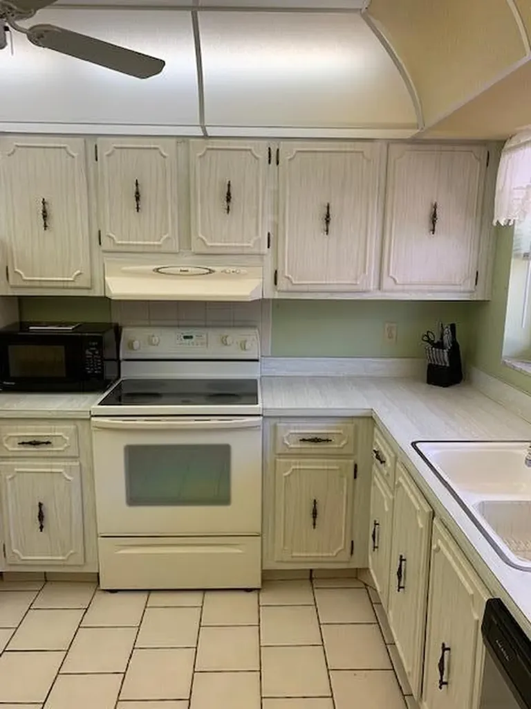 Boynton Beach FL 33435