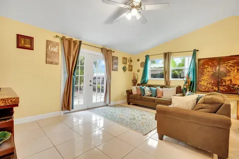11824 Oleander Drive Royal Palm Beach FL 33411