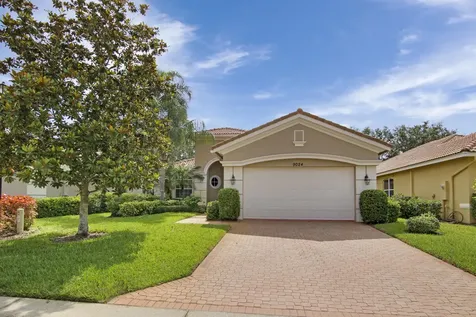 9024 Short Chip Circle Port St Lucie FL 34986
