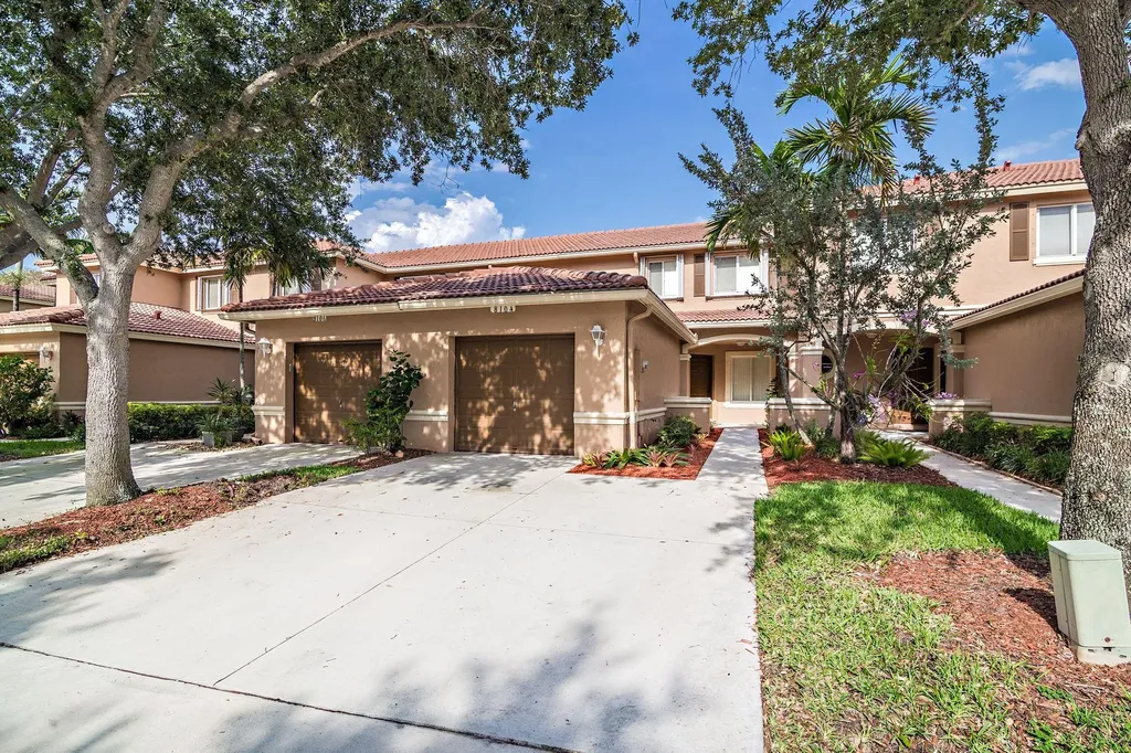 8104 Big Pine Way Riviera Beach FL 33407